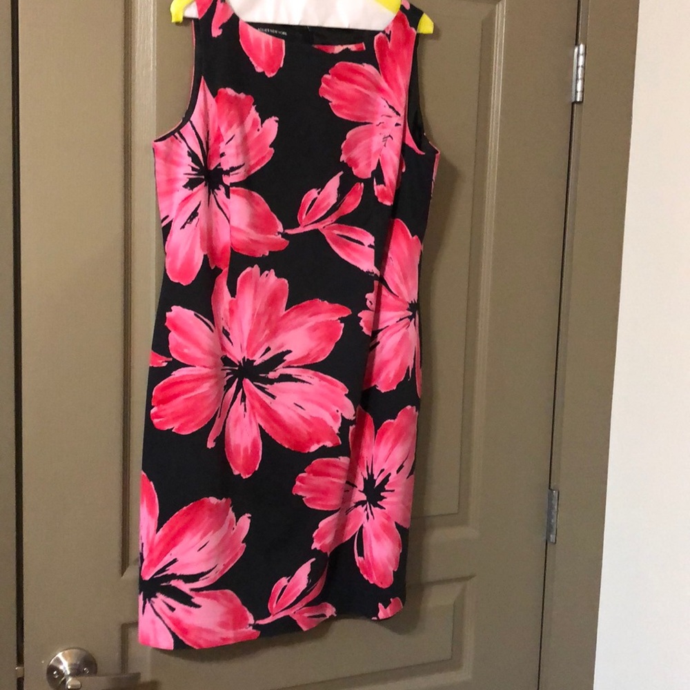 Jones of NY beautiful pink and black dress.